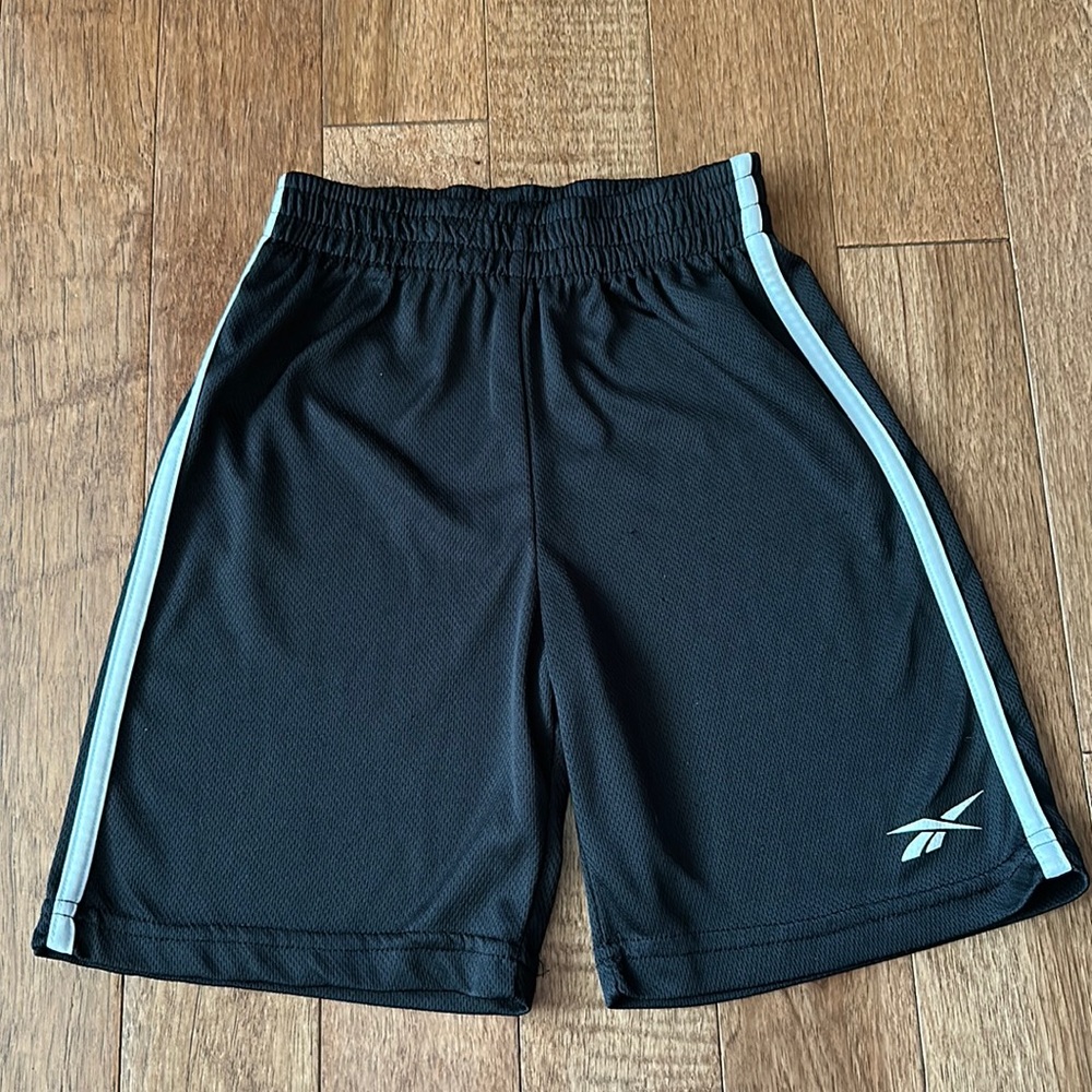 Boys Reebok shirt size 7